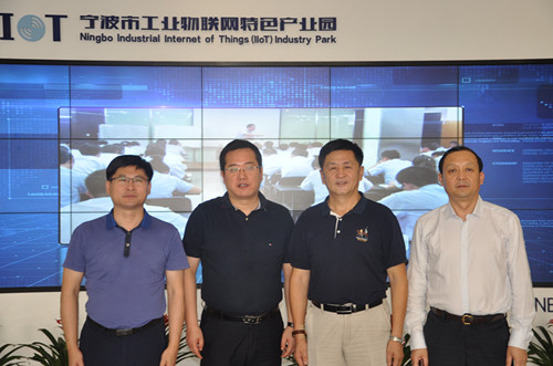 中国衡器协会理事长刘晓华一行莅临我司参观交流